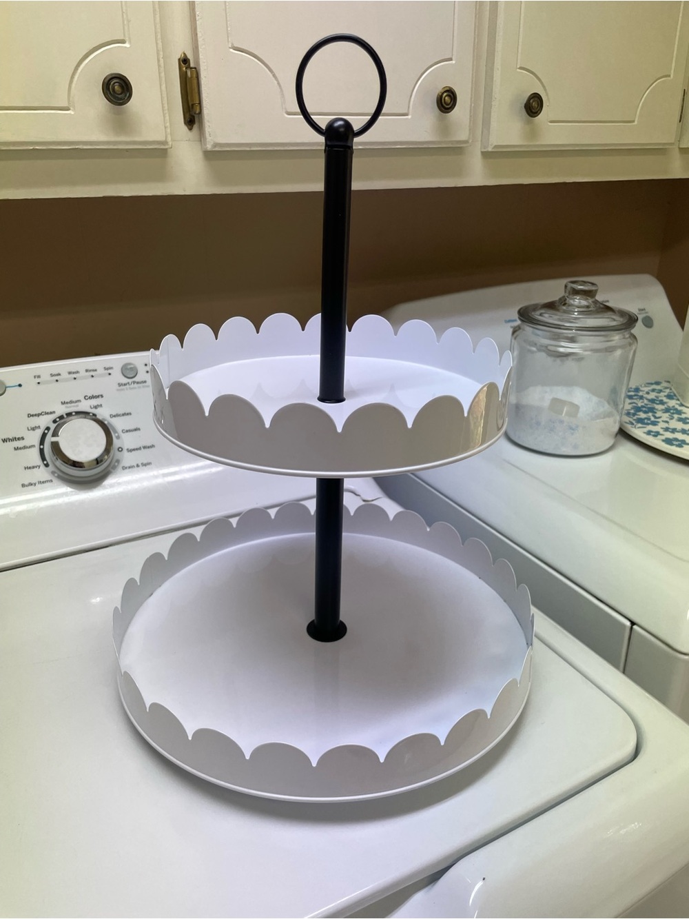 Two-Tier White Metal Serving Stand with Black Center Rod